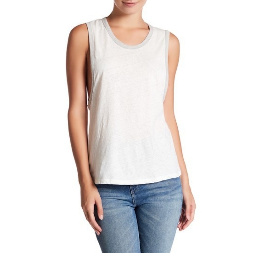 C&C California Zoe Muscle Ringer Tank Size M